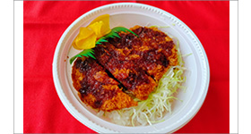 カツ丼　600円